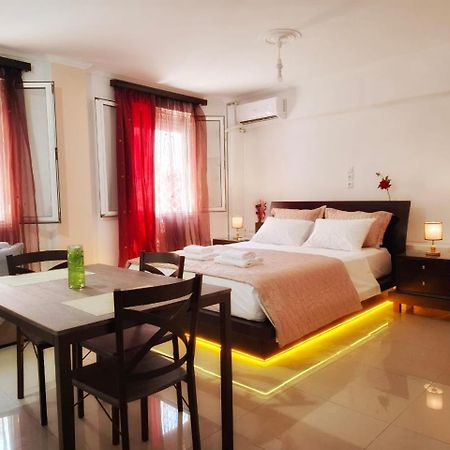 Acropolis Echoes Apartment Афины Экстерьер фото