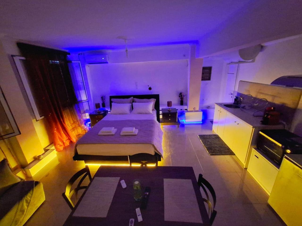 Acropolis Echoes Apartment Афины Экстерьер фото
